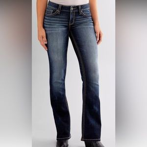 BKE Buckle Daytrip Women’s Virgo Jeans Size 26 Short